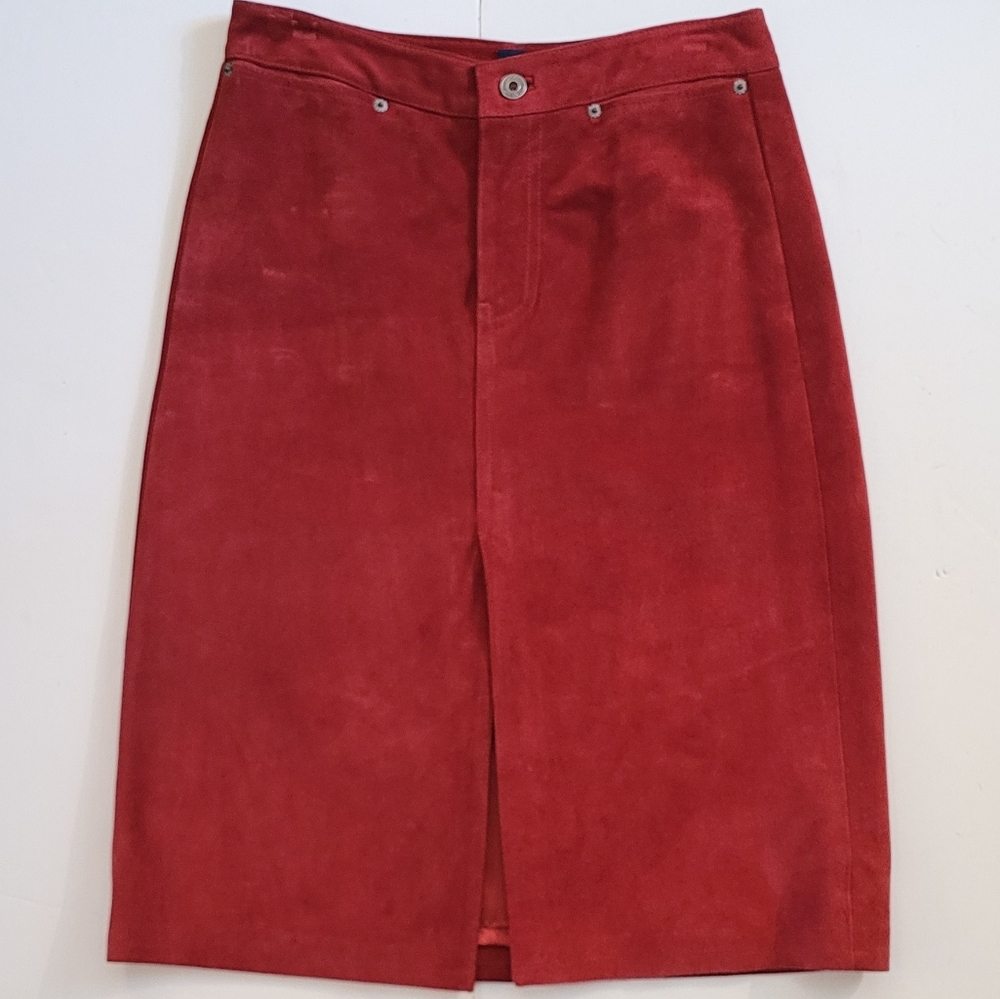NWOT Gap leather skirt